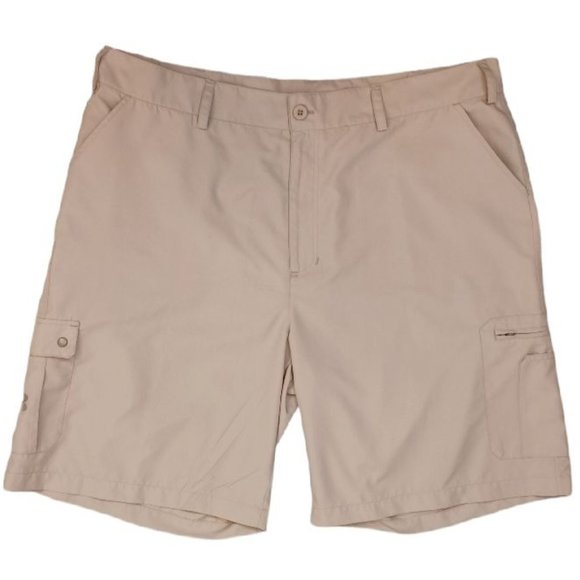 Under Armour Other - UNDER ARMOUR GOLF MENS Size 42 Cargo Zip Pocket Mid Rise Relaxed Standard Fit
